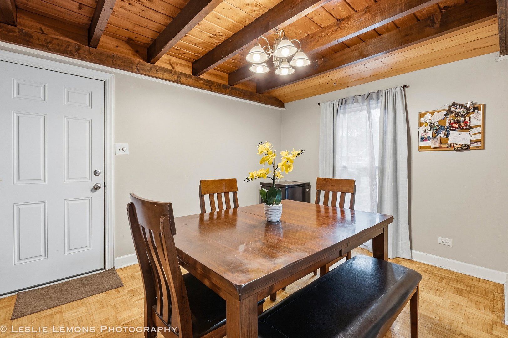 364 N Cedar Avenue, Wood Dale, IL 60191