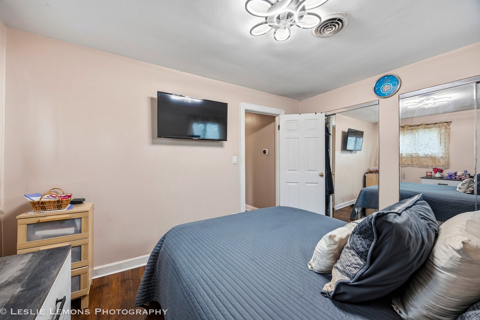 364 N Cedar Avenue, Wood Dale, IL 60191