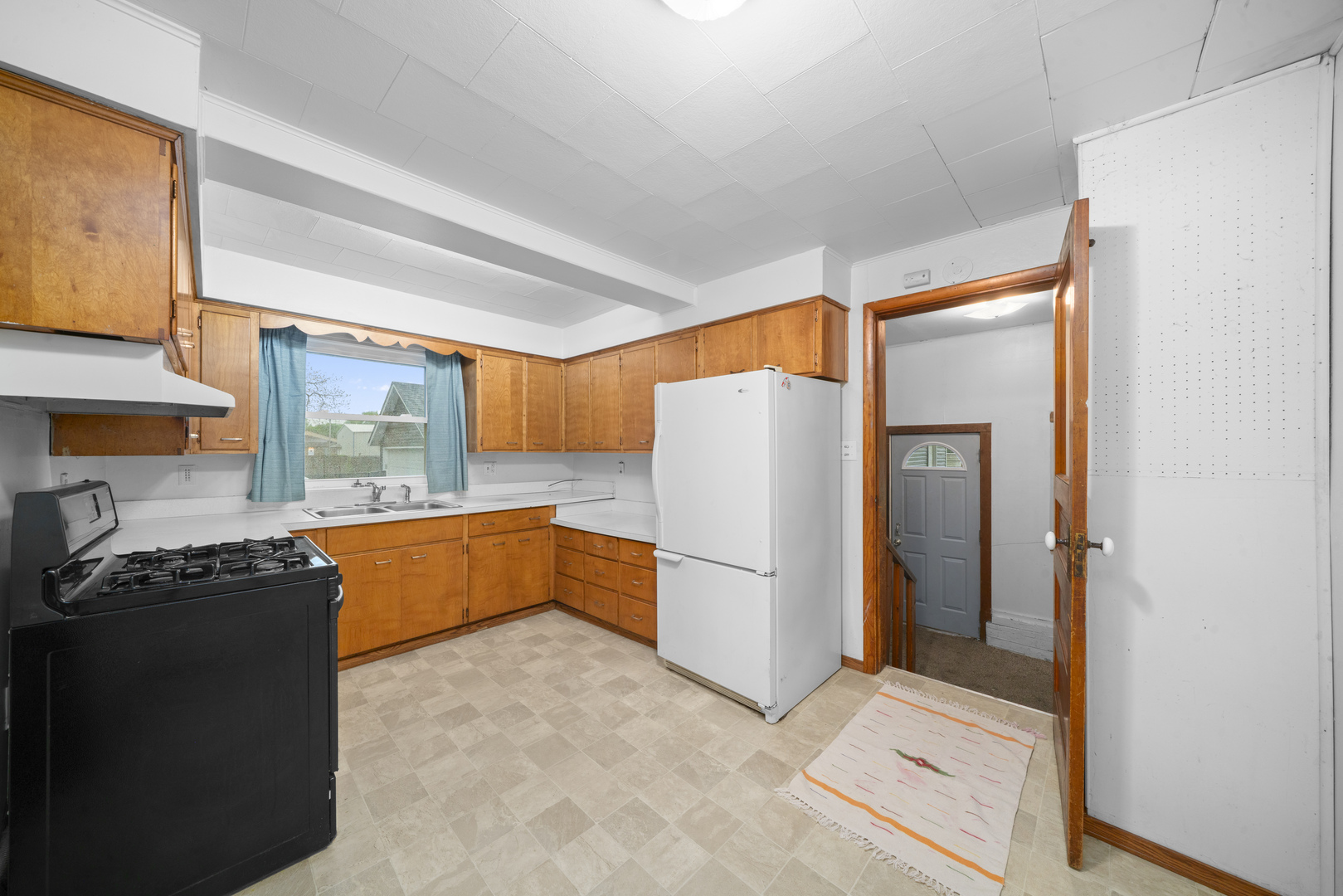 210 N Green Street, Somonauk, IL 60552