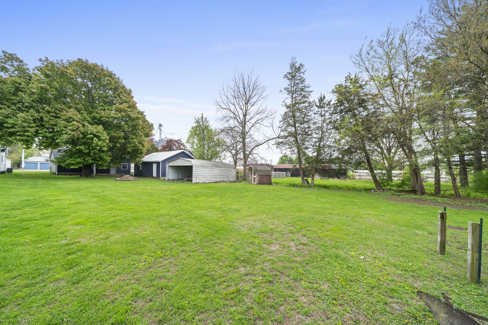 210 N Green Street, Somonauk, IL 60552