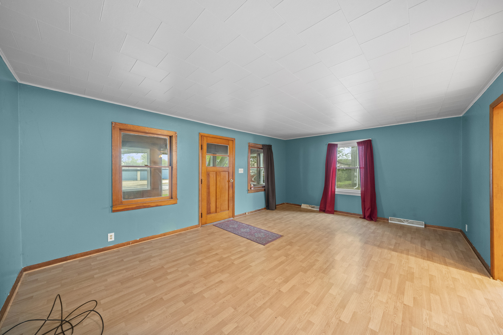 210 N Green Street, Somonauk, IL 60552