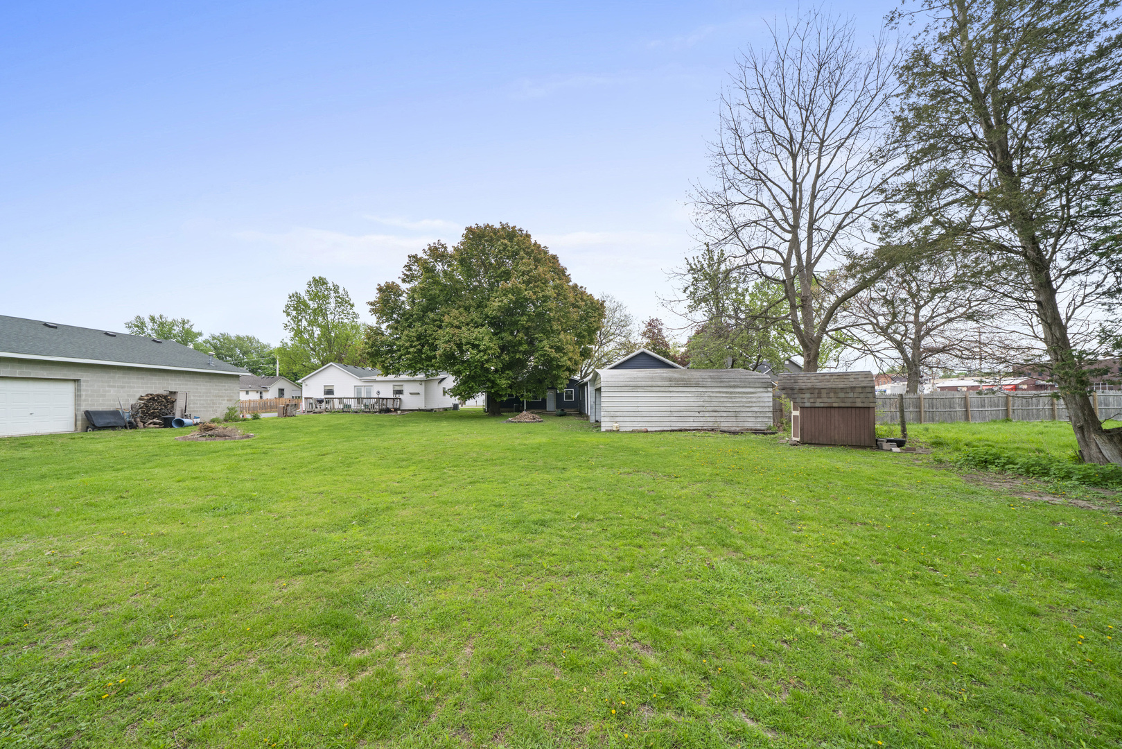 210 N Green Street, Somonauk, IL 60552