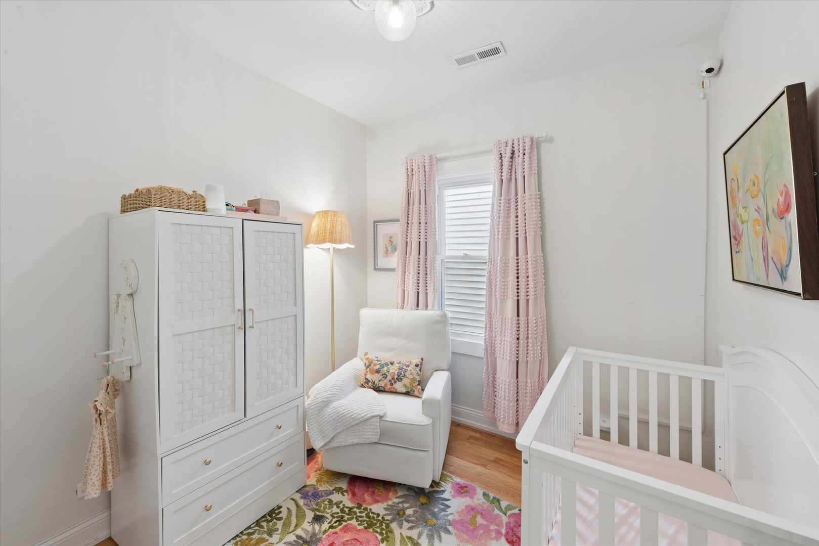 812 S Bell Avenue, Chicago, IL 60612