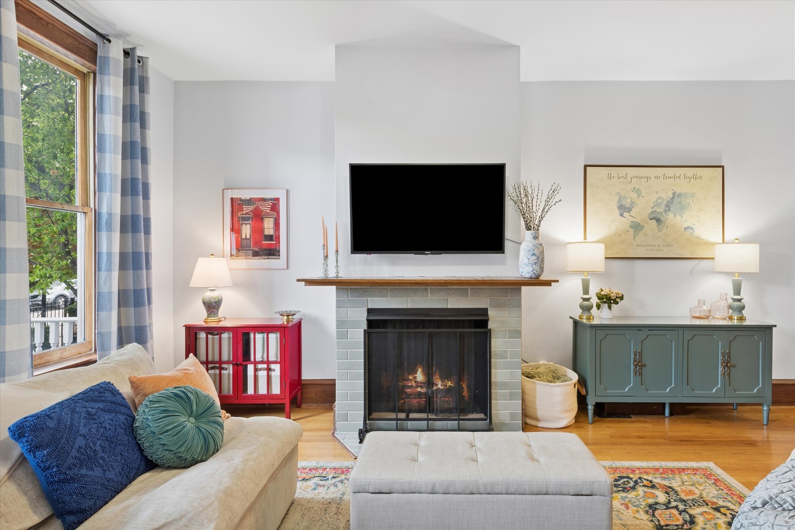 812 S Bell Avenue, Chicago, IL 60612