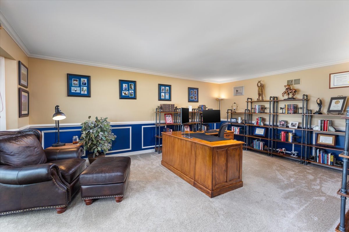 1576 Pine Lake Drive, Naperville, IL 60564