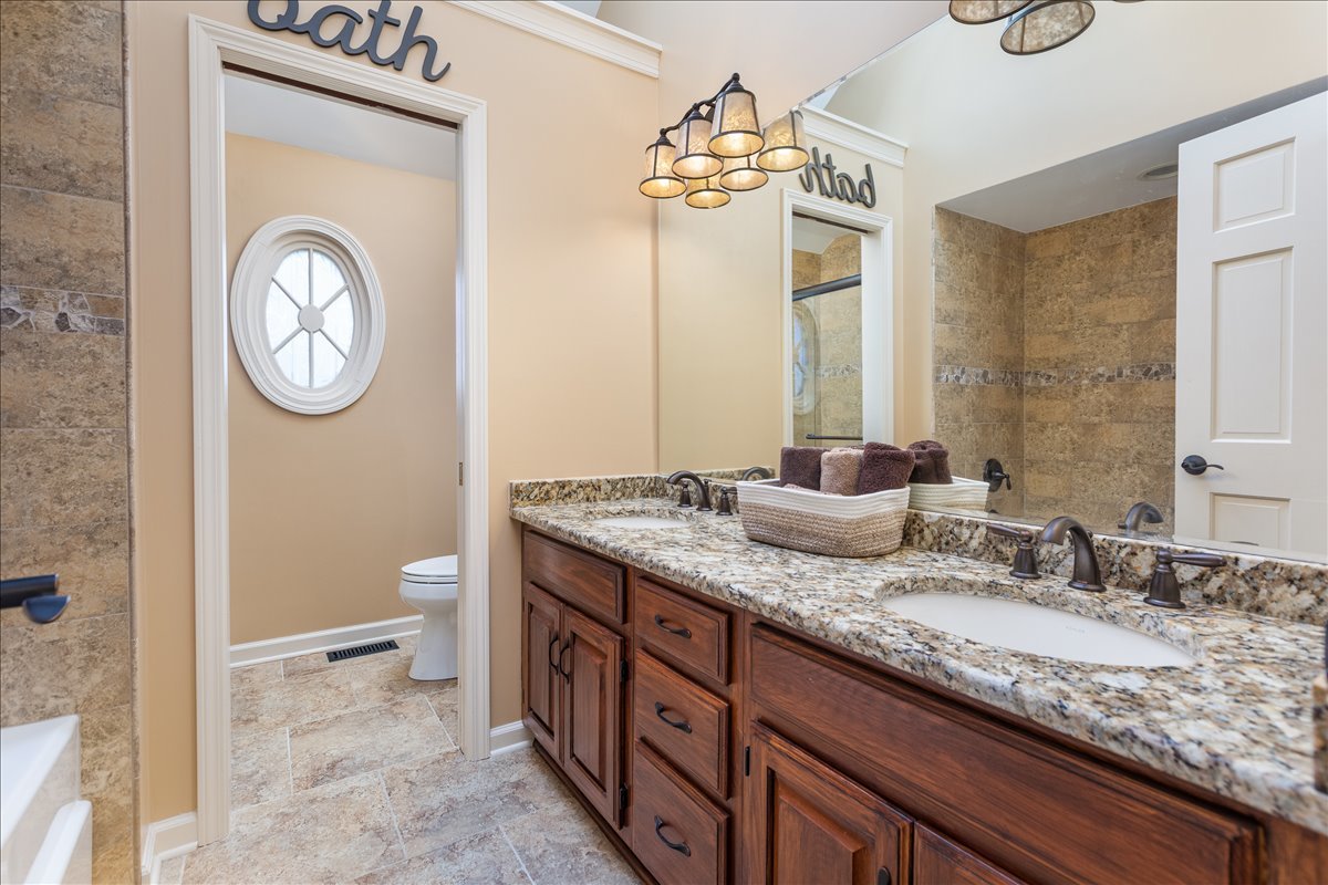 1576 Pine Lake Drive, Naperville, IL 60564