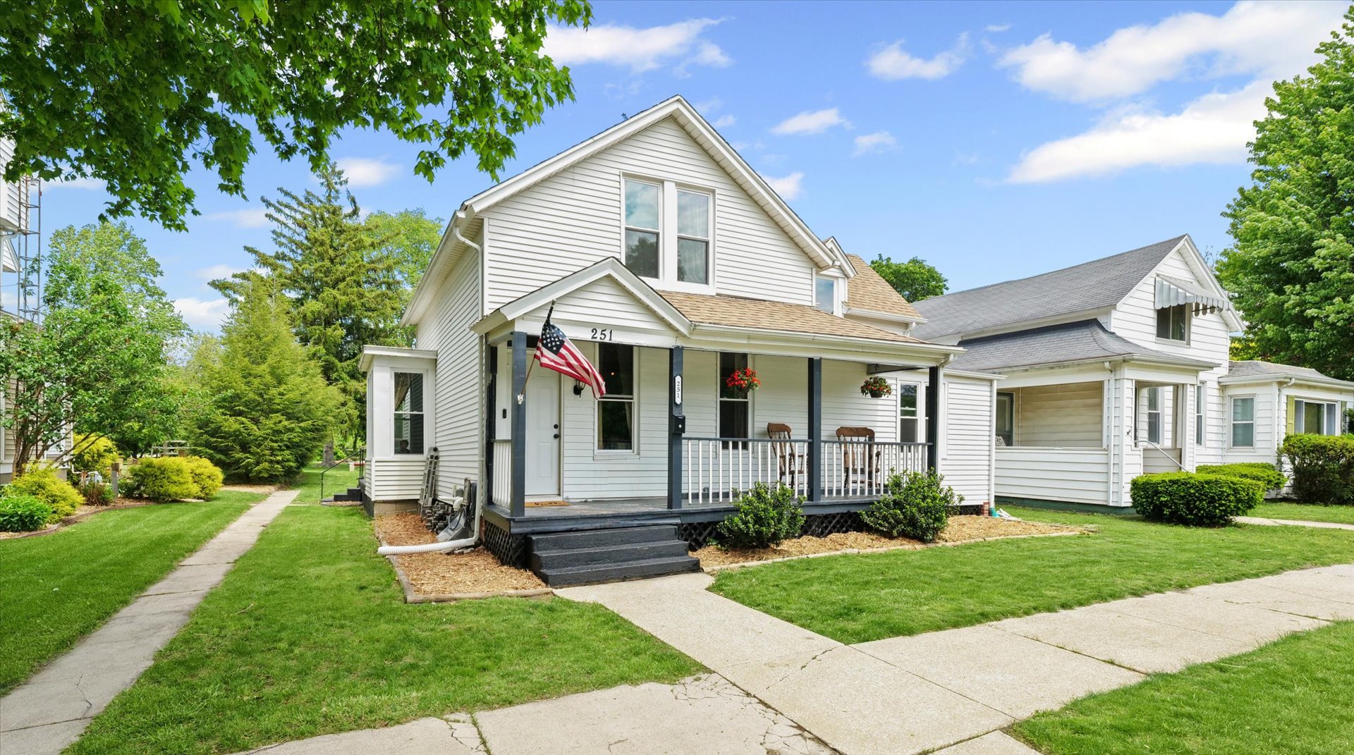 251 W Center Street, Paxton, IL 60957