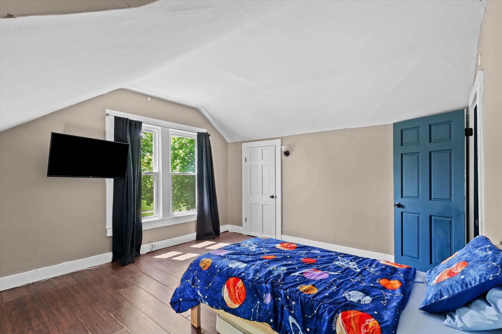251 W Center Street, Paxton, IL 60957