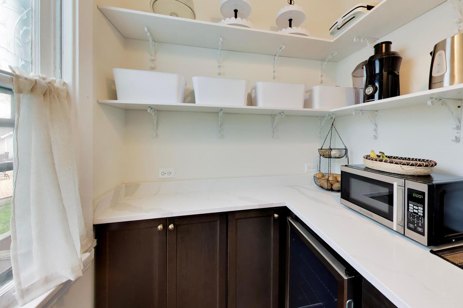 3533 Grand Boulevard, Brookfield, IL 60513