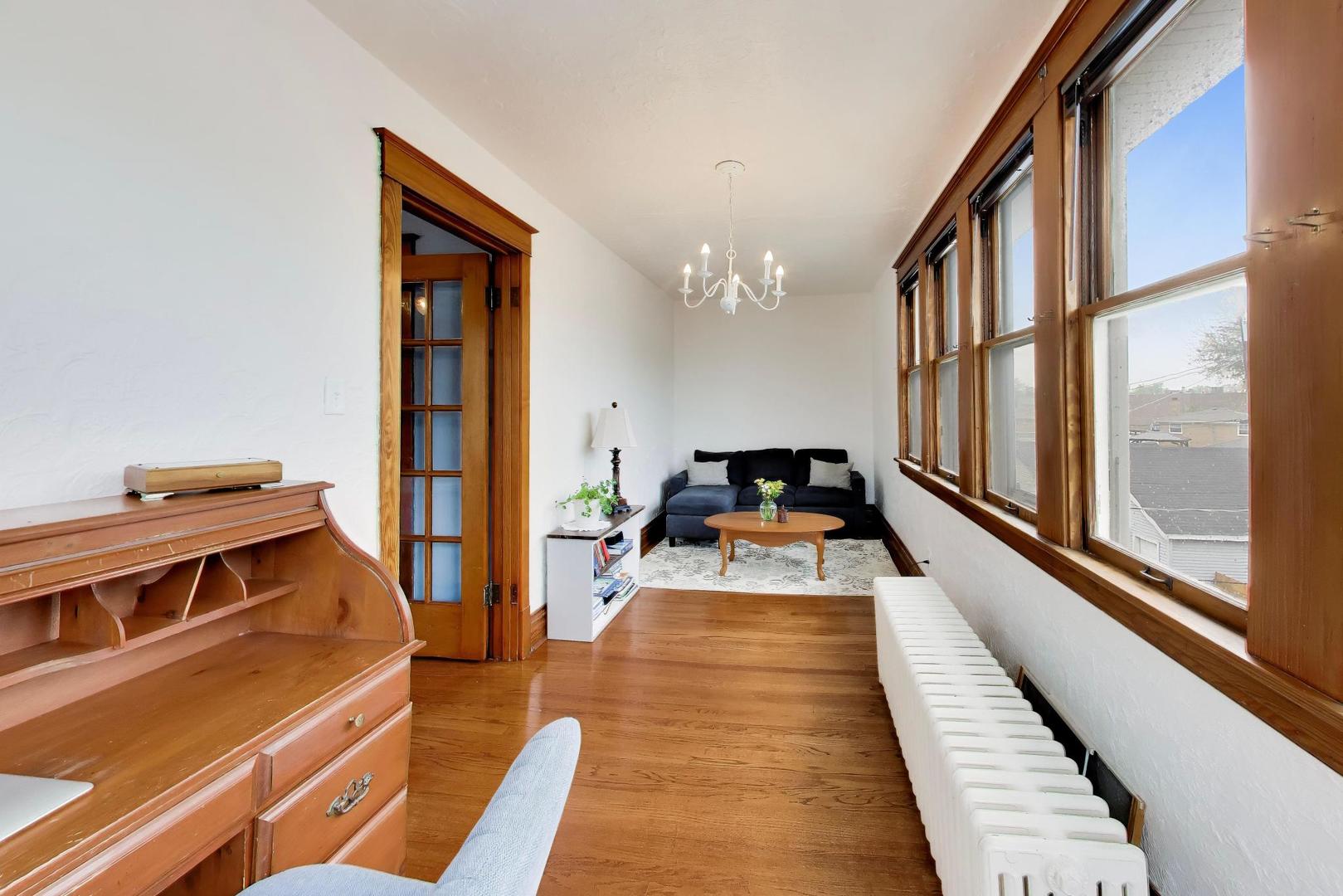 3533 Grand Boulevard, Brookfield, IL 60513