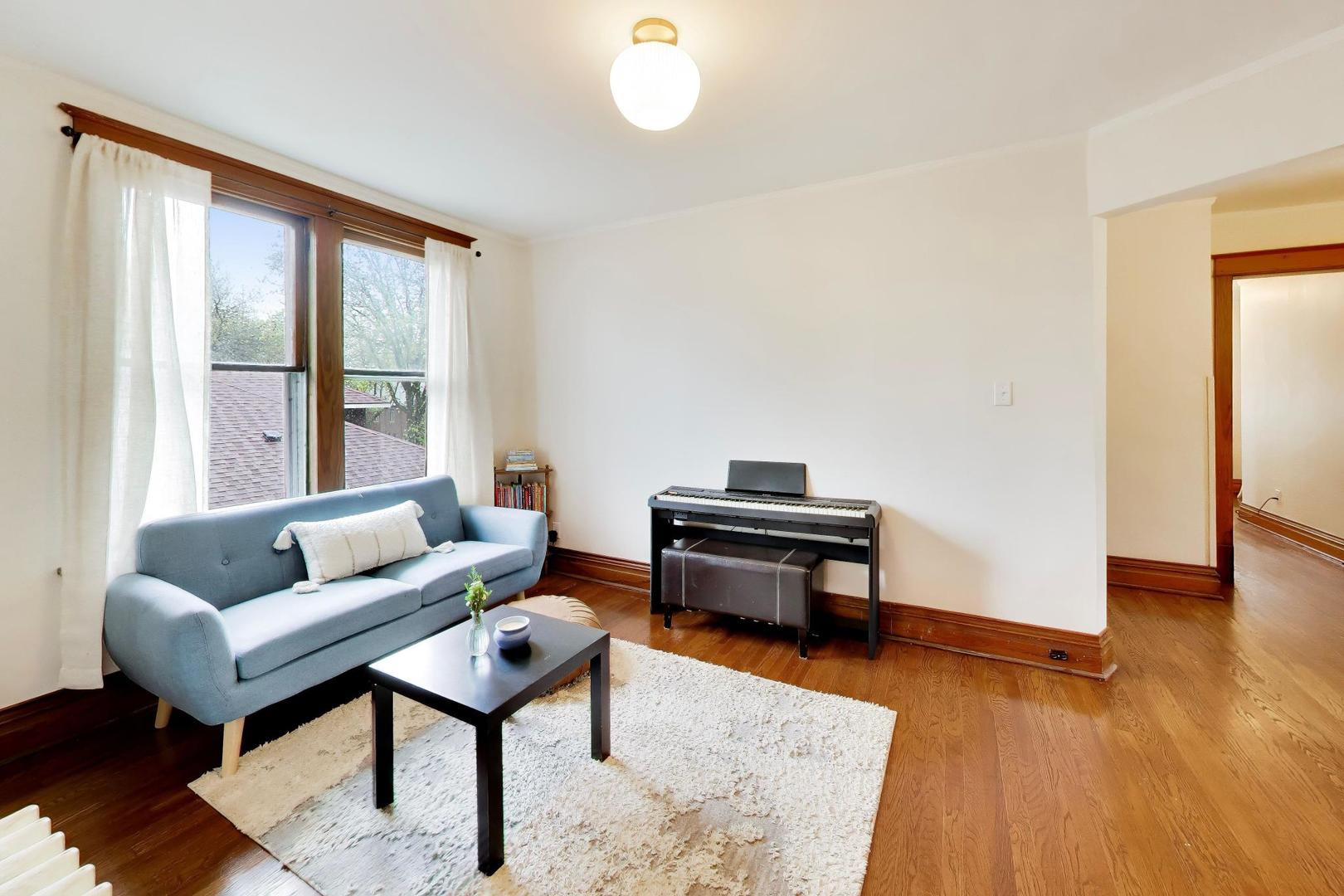 3533 Grand Boulevard, Brookfield, IL 60513