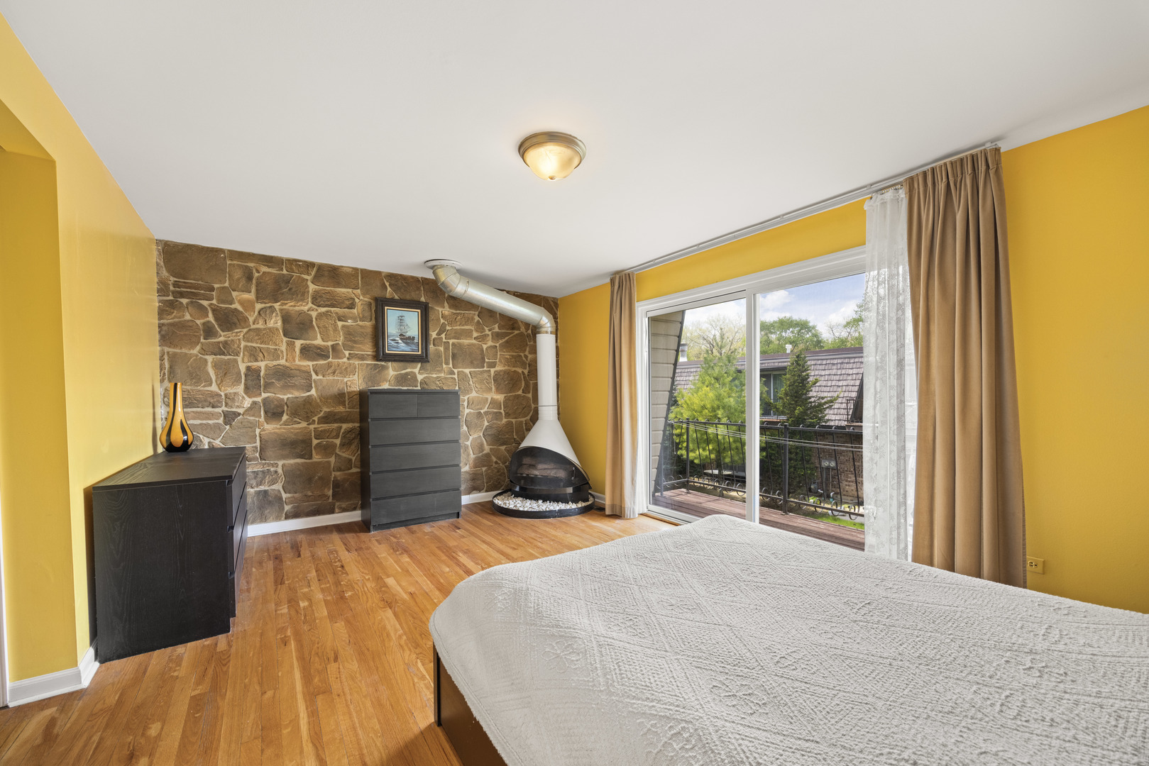 19 Cour Madeleine, Palos Hills, IL 60465