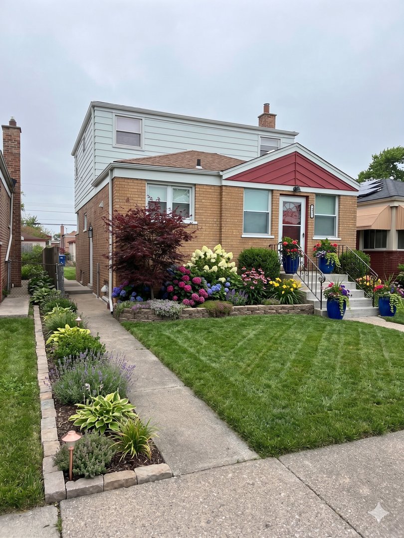 12610 S Laflin Street, Calumet Park, IL 60827