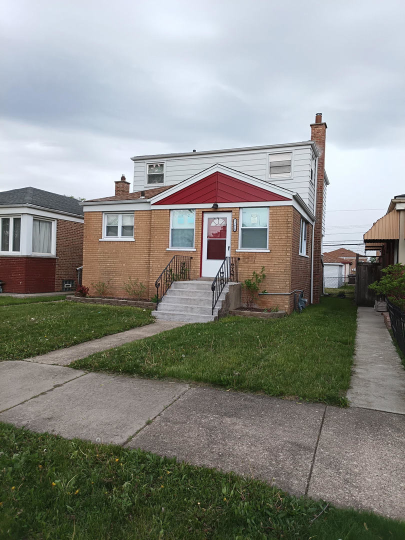12610 S Laflin Street, Calumet Park, IL 60827