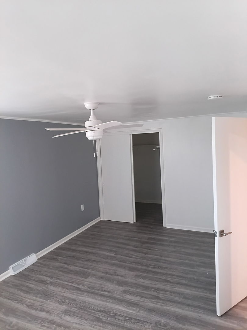 12610 S Laflin Street, Calumet Park, IL 60827