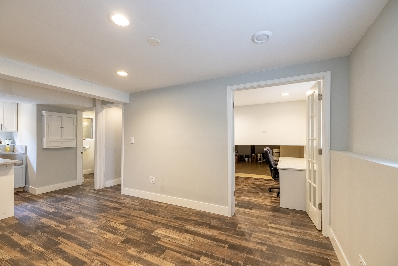 3922 N Cass Avenue, Westmont, IL 60559