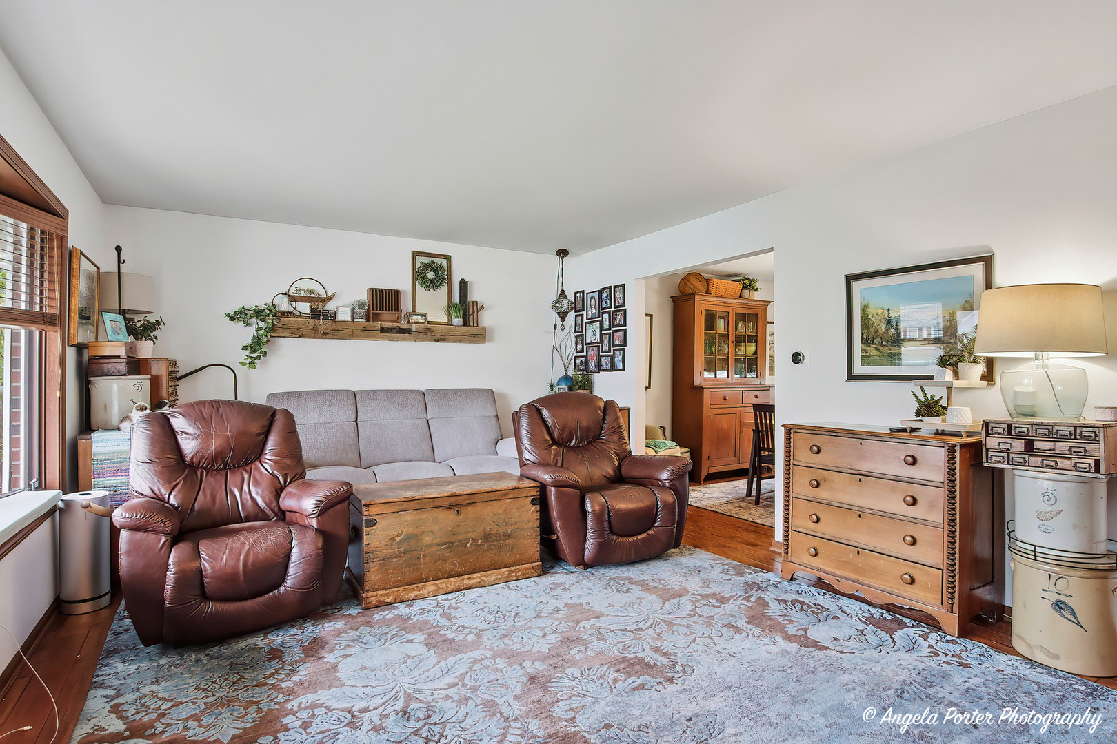 664 LONGVIEW Drive, Antioch, IL 60002