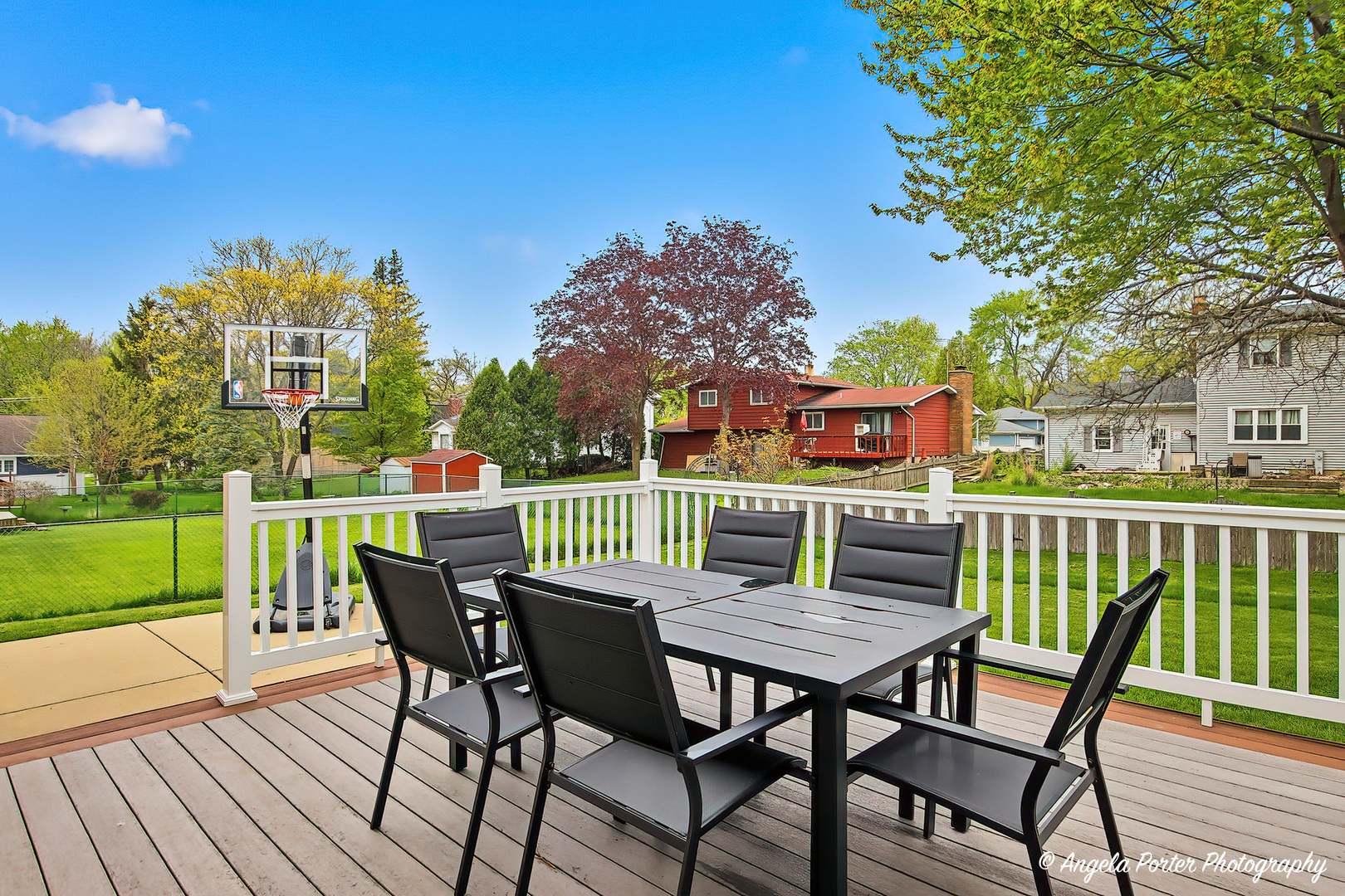 664 LONGVIEW Drive, Antioch, IL 60002