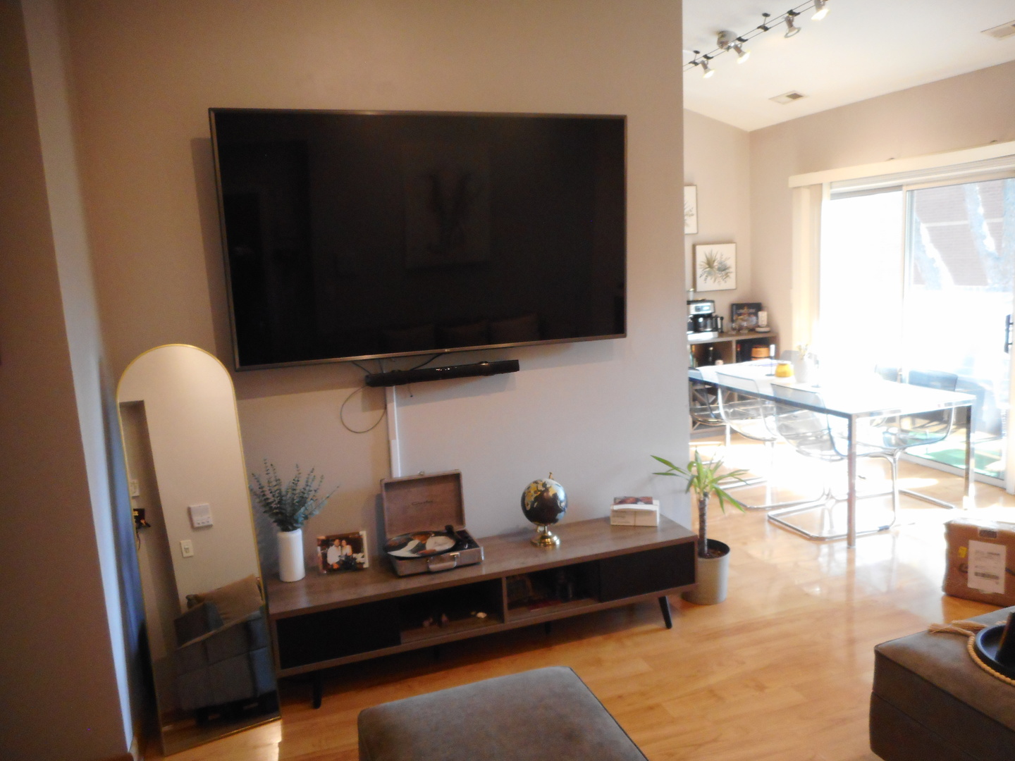 753 Candleridge Court #C2, Bartlett, IL 60103