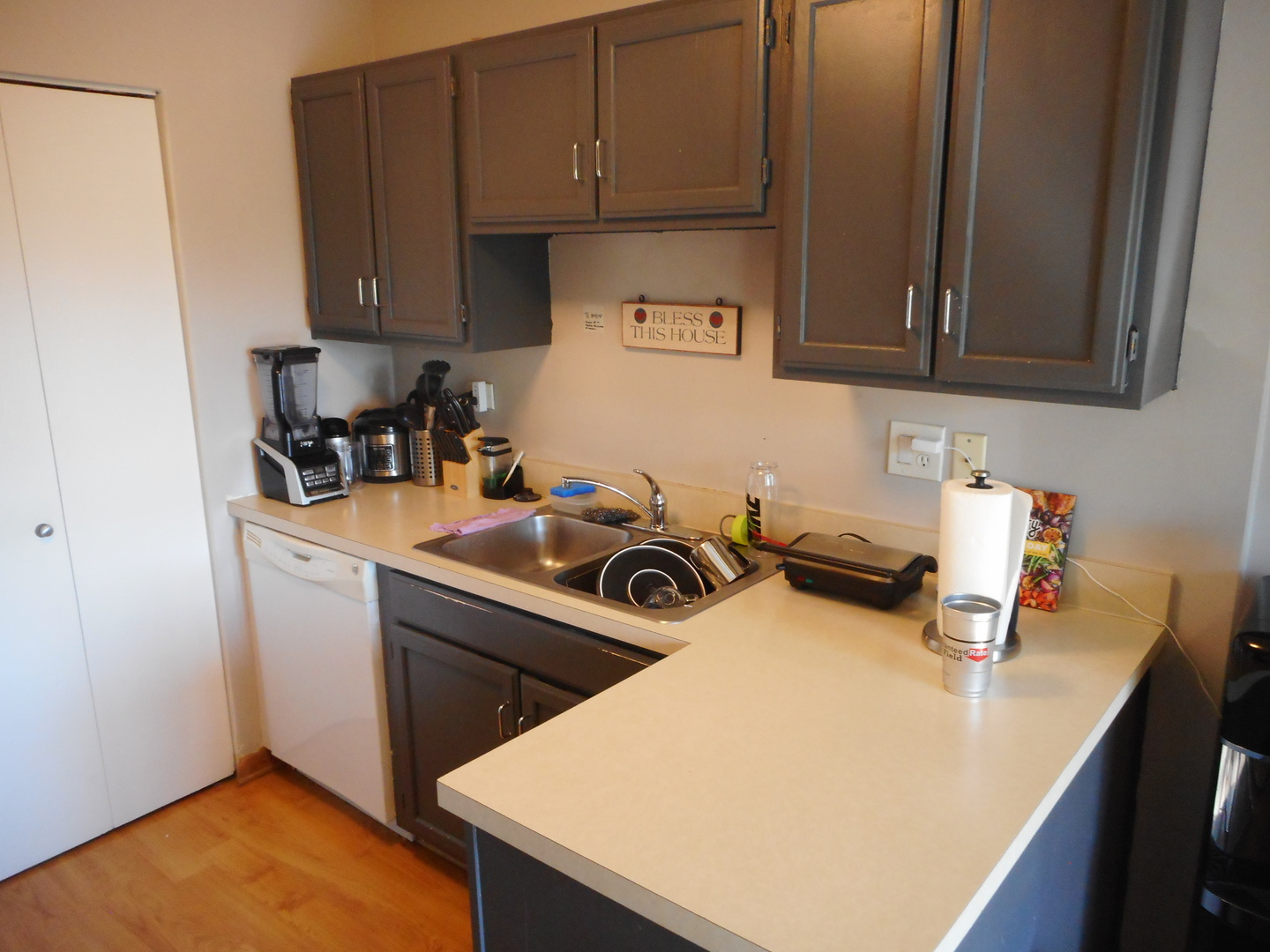 753 Candleridge Court #C2, Bartlett, IL 60103