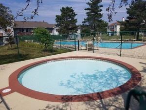 753 Candleridge Court #C2, Bartlett, IL 60103