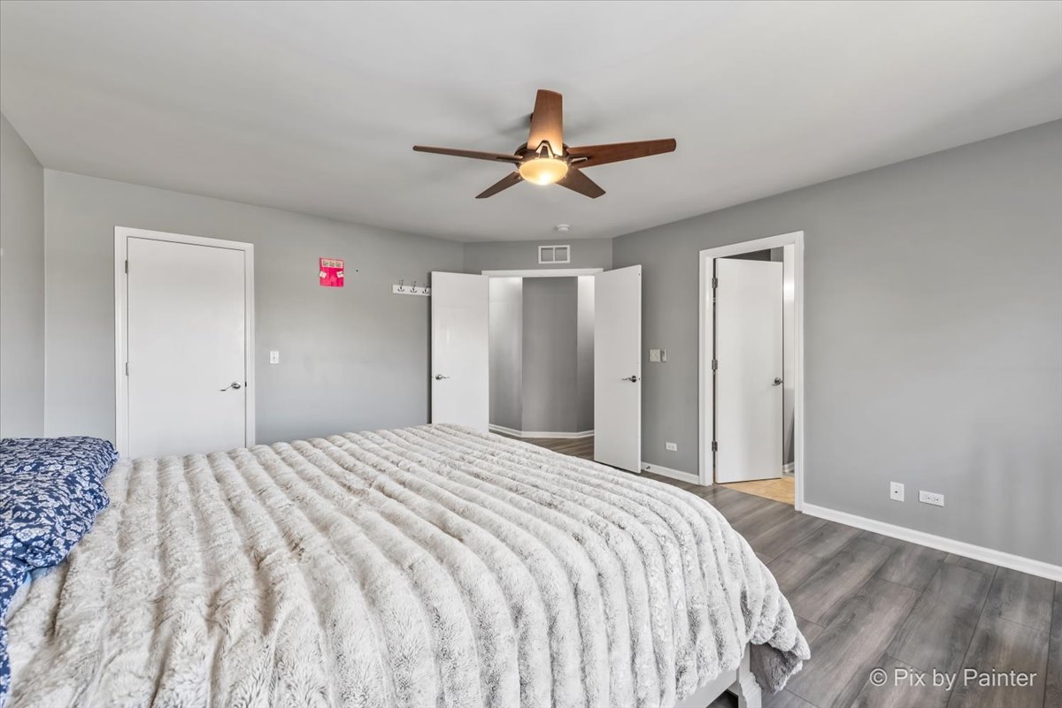 3302 Bromley Lane, Aurora, IL 60502