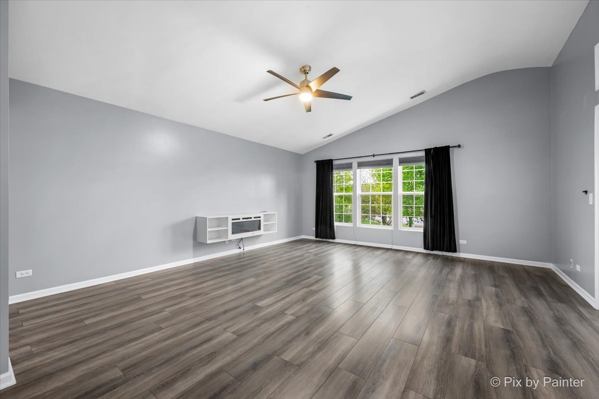 3302 Bromley Lane, Aurora, IL 60502