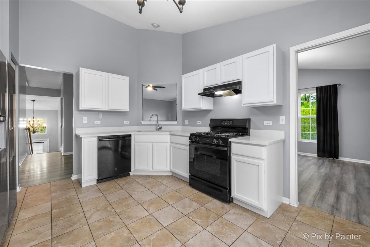 3302 Bromley Lane, Aurora, IL 60502