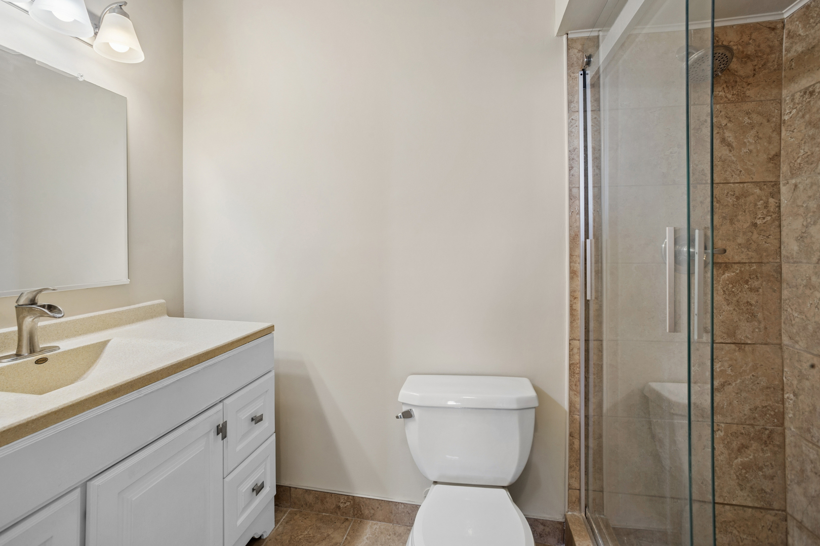 20 N Tower Road #9C, Oak Brook, IL 60523