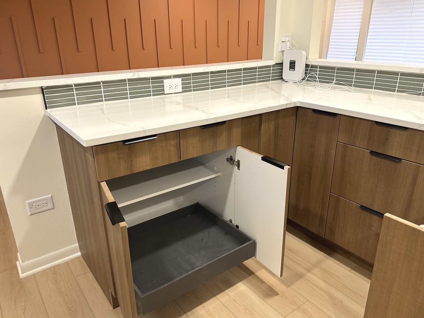 821 W Manor Court, Glenwood, IL 60425