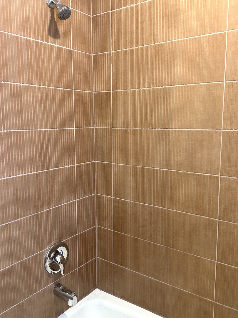 821 W Manor Court, Glenwood, IL 60425