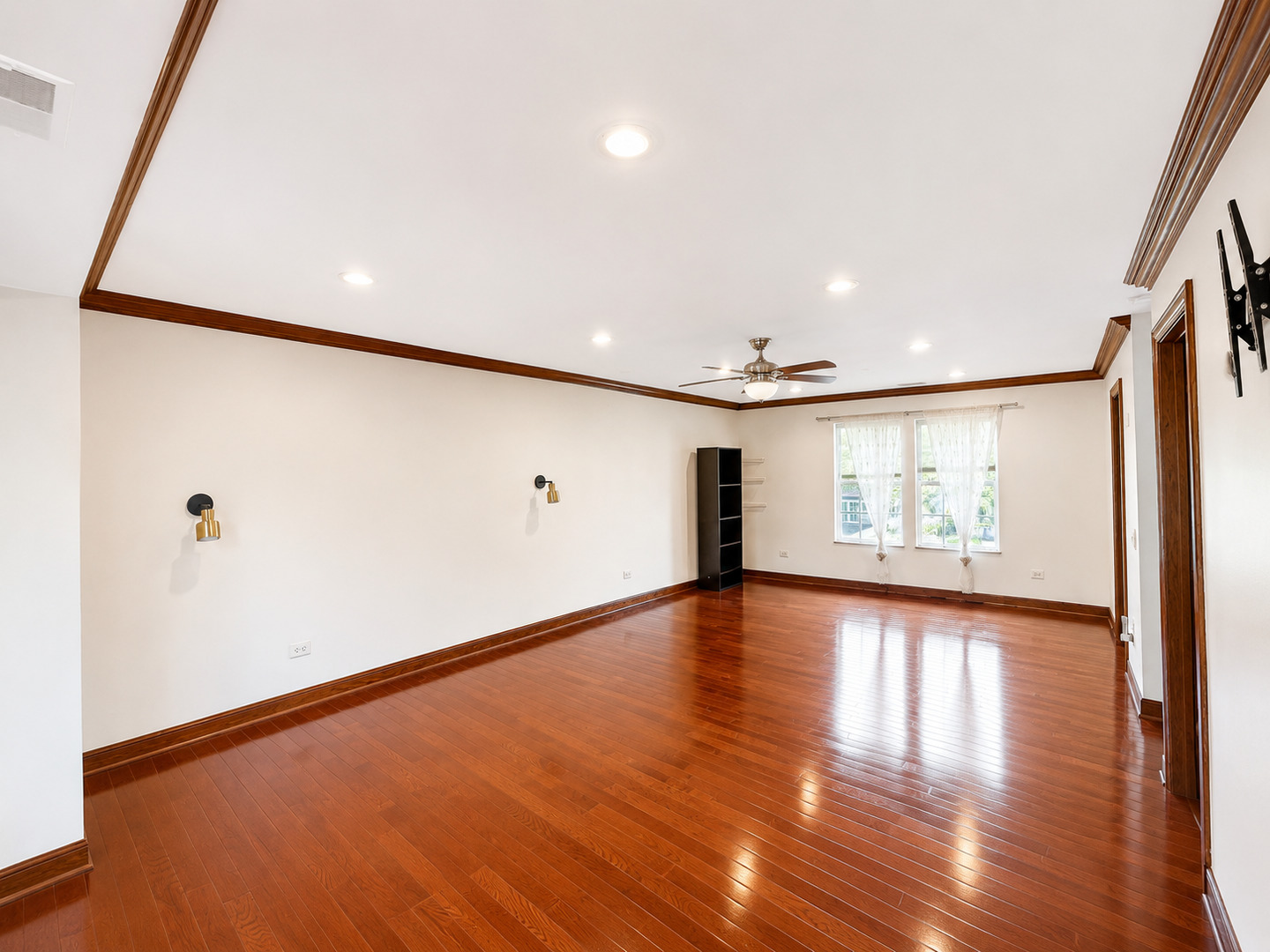1288 N Ashland Avenue, Palatine, IL 60074