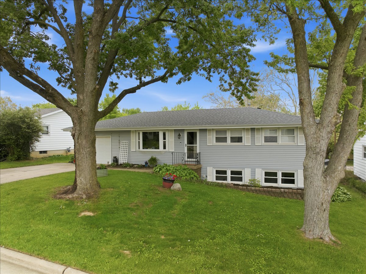 709 Kathleen Drive, Normal, IL 61761