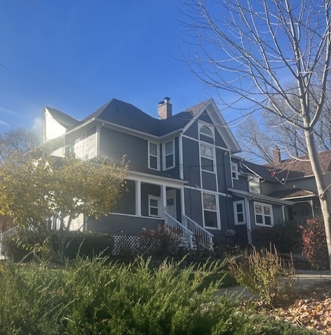 103 S 4th Street #1, St. Charles, IL 60174