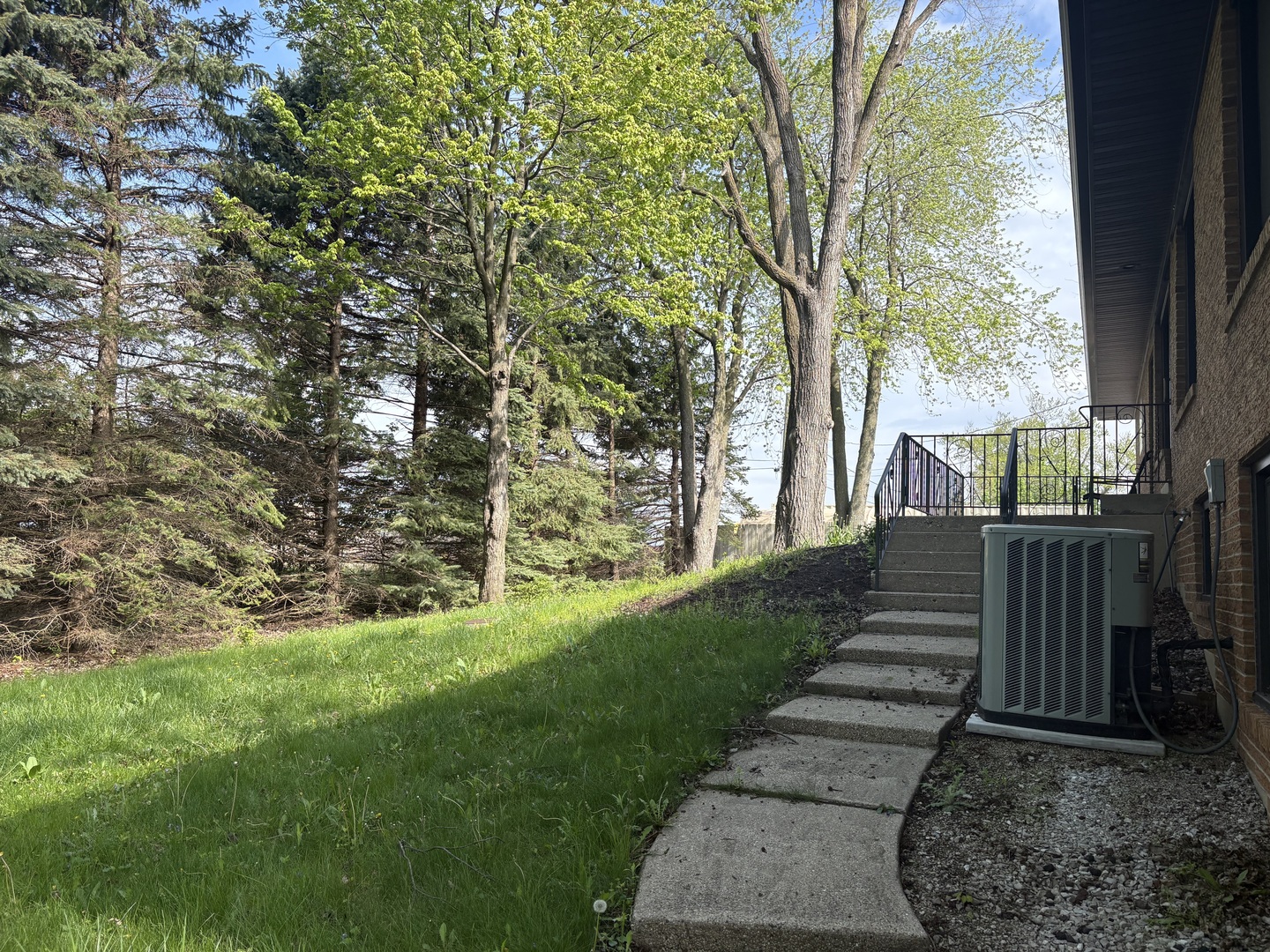 173 Thomas Court, Wauconda, IL 60084