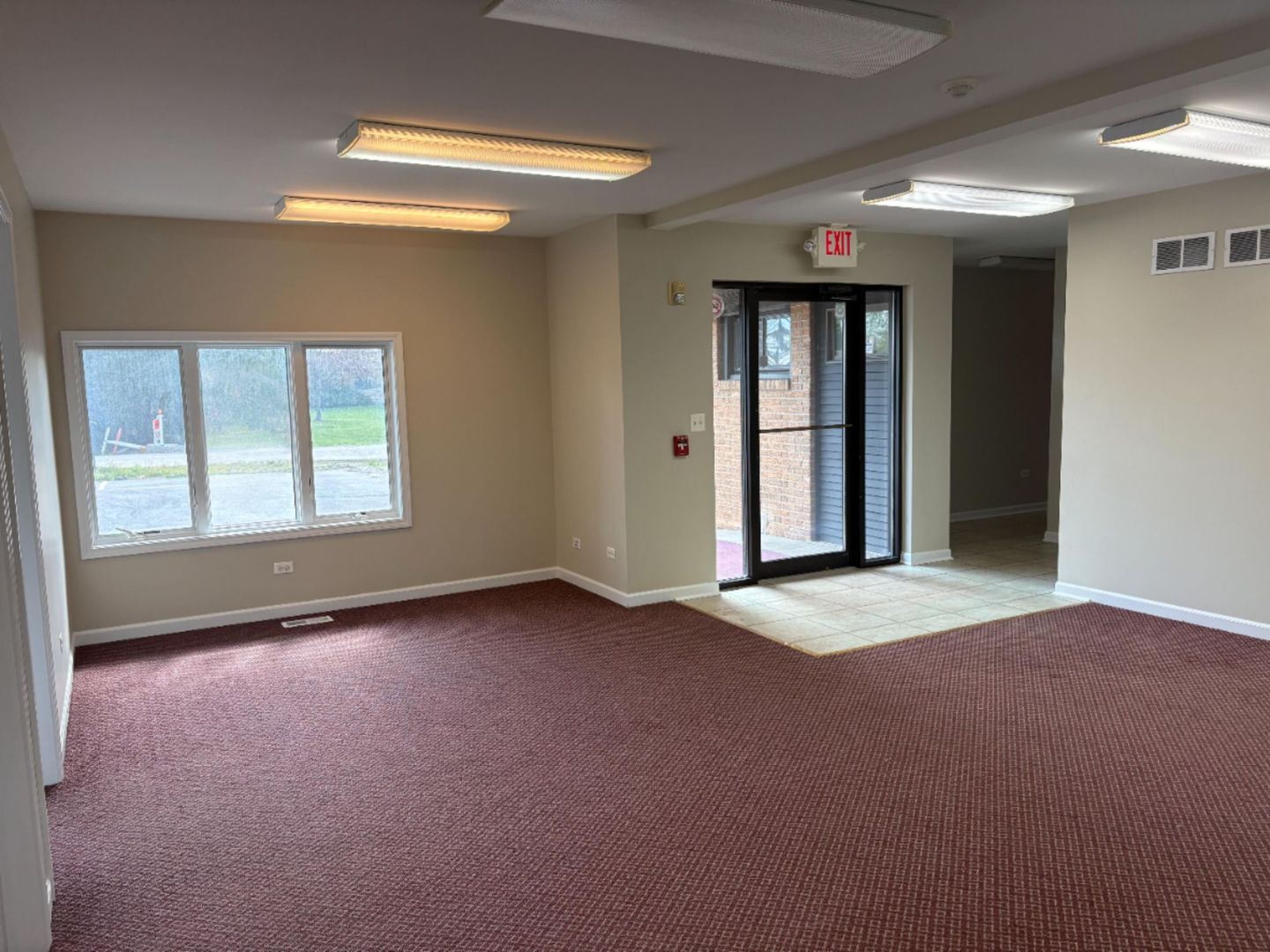 173 Thomas Court, Wauconda, IL 60084