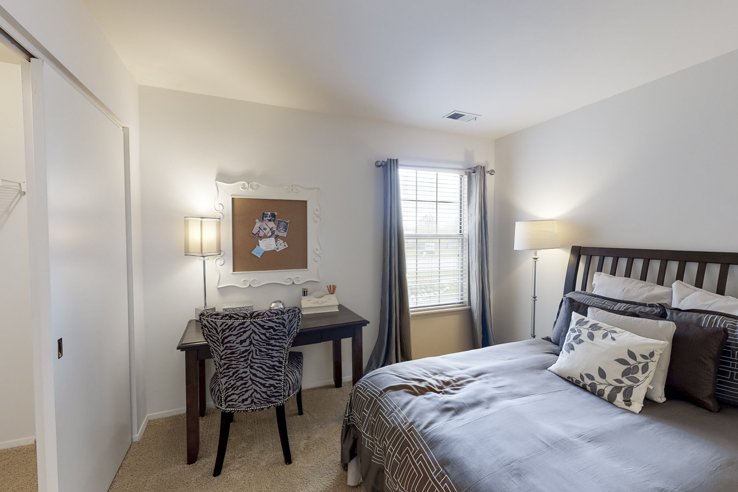 1128 Johnson Drive #3521, Buffalo Grove, IL 60089