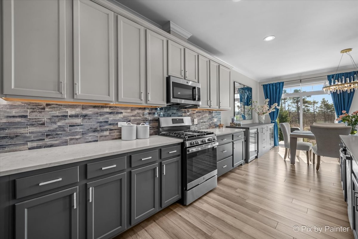 23155 N Pinehurst Drive, Kildeer, IL 60047