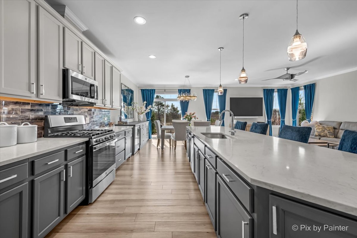 23155 N Pinehurst Drive, Kildeer, IL 60047