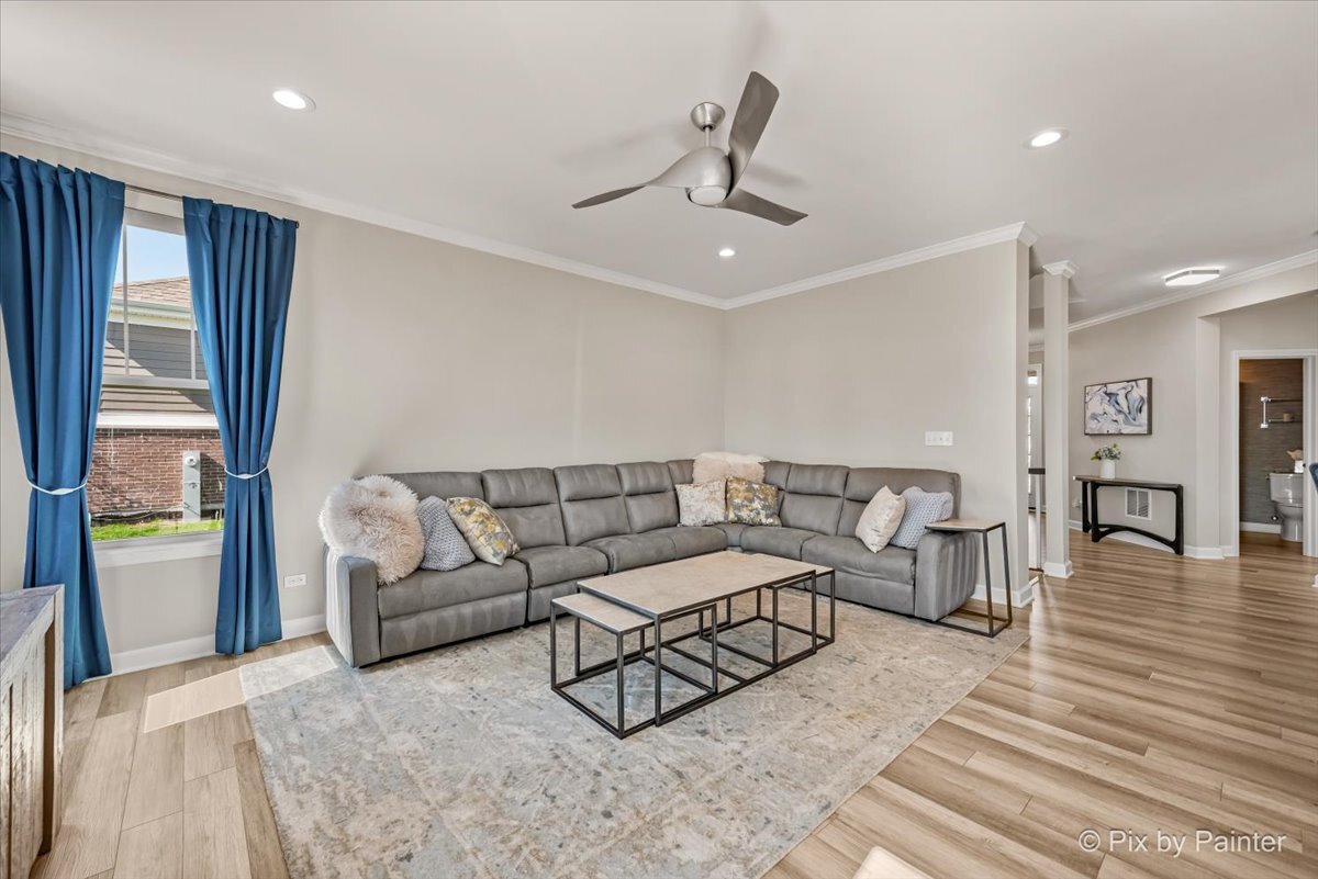 23155 N Pinehurst Drive, Kildeer, IL 60047