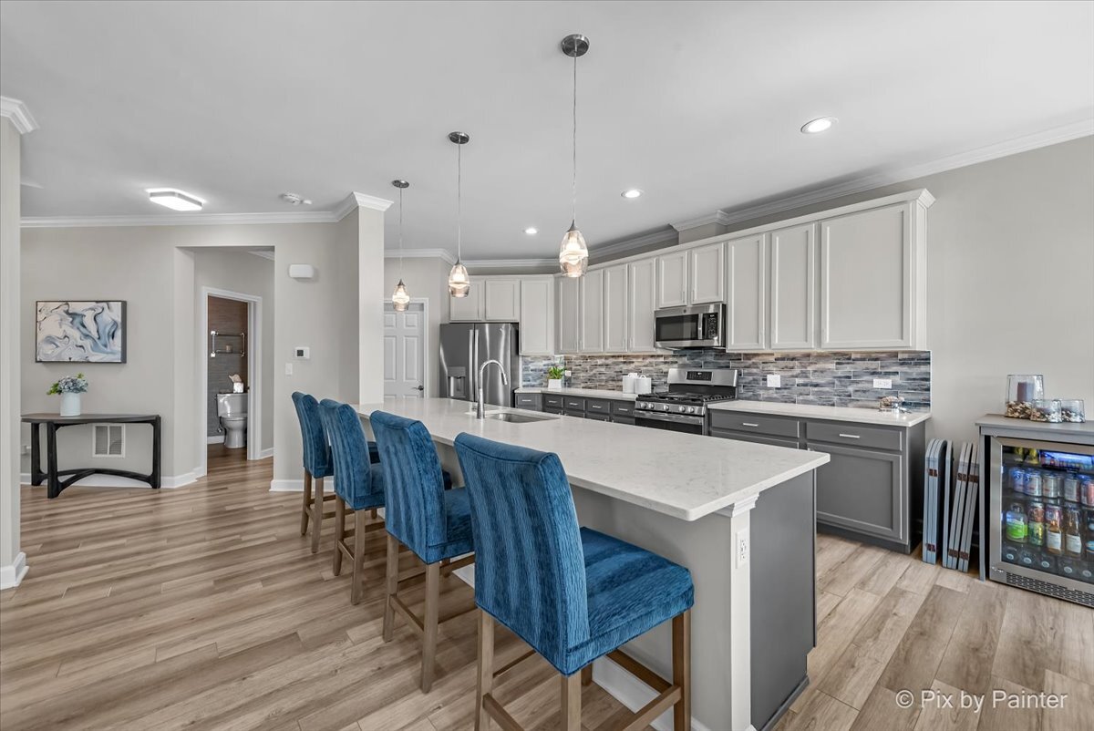 23155 N Pinehurst Drive, Kildeer, IL 60047