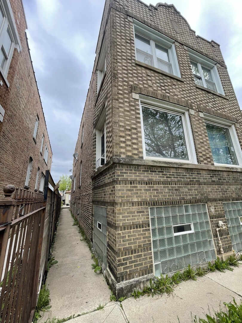 4930 W Adams Street, Chicago, IL 60644