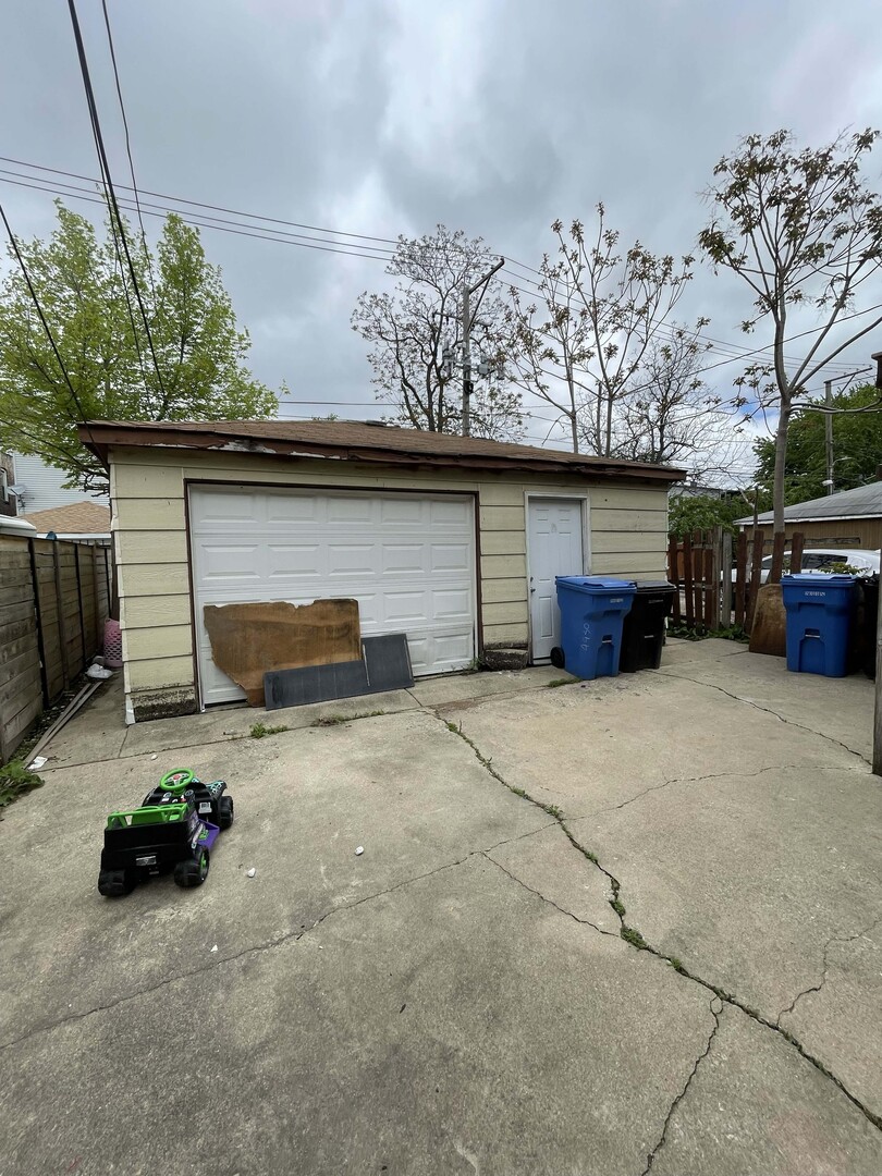 4930 W Adams Street, Chicago, IL 60644