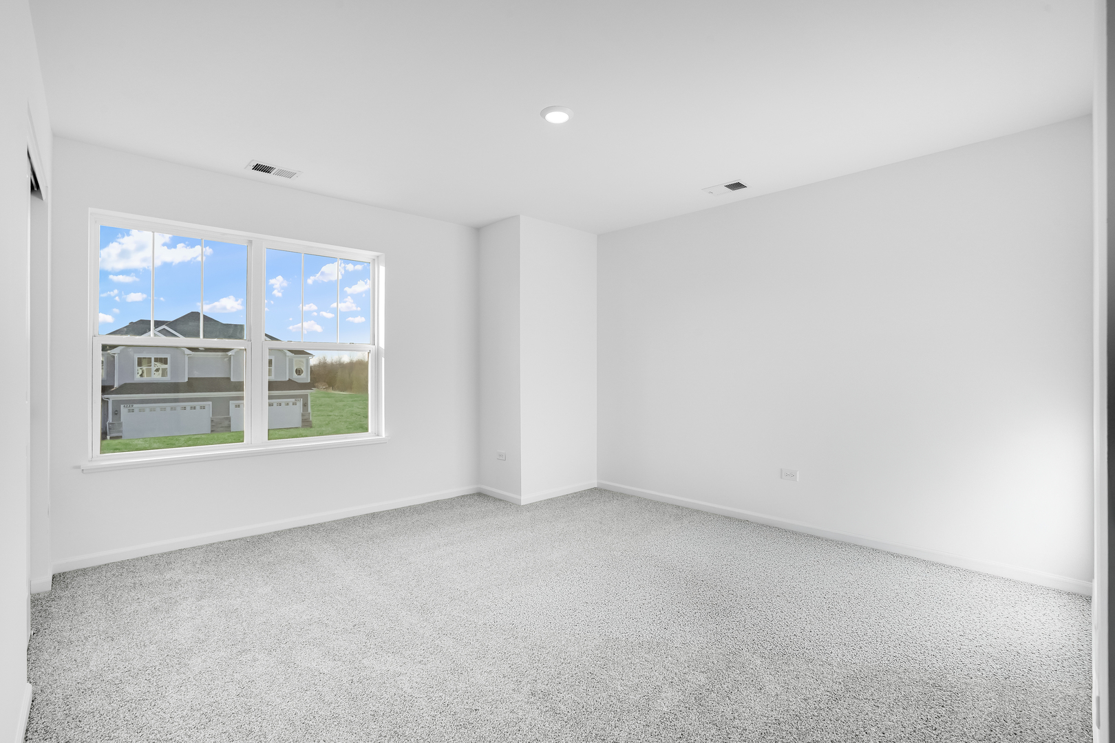 4209 Meadowridge Road, Woodstock, IL 60098