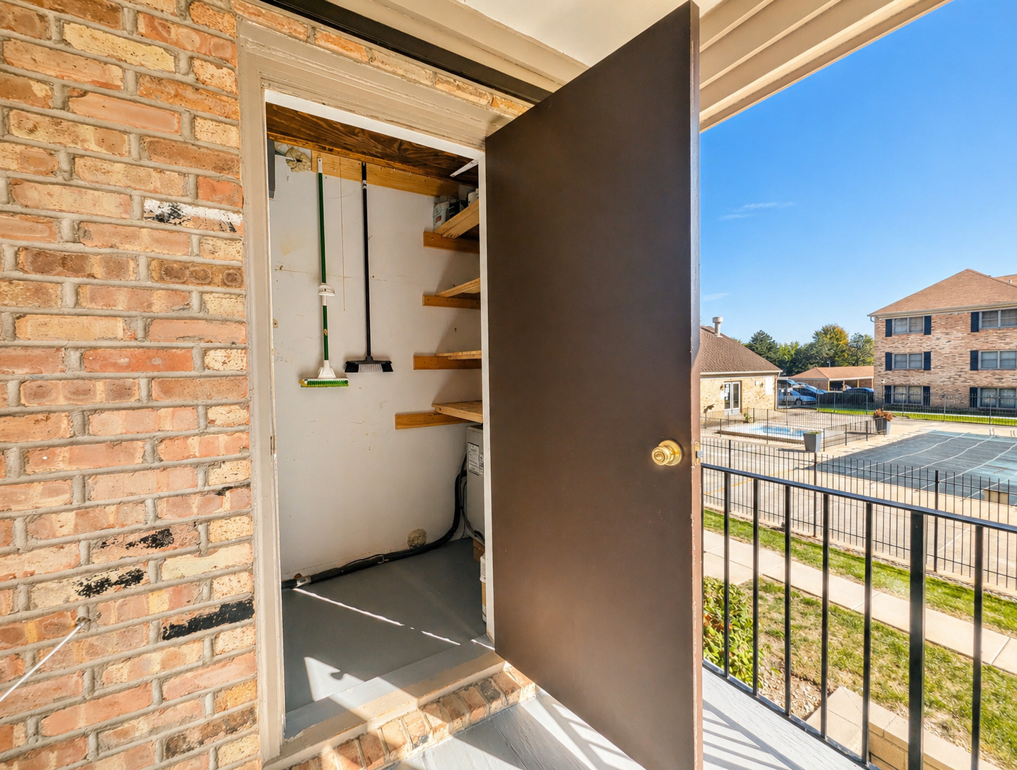 1724 Fayette Walk #F, Hoffman Estates, IL 60169