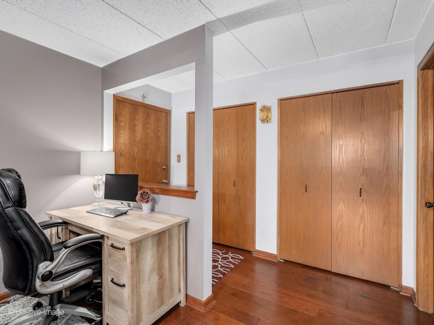 10985 S 84th Avenue #2B, Palos Hills, IL 60465