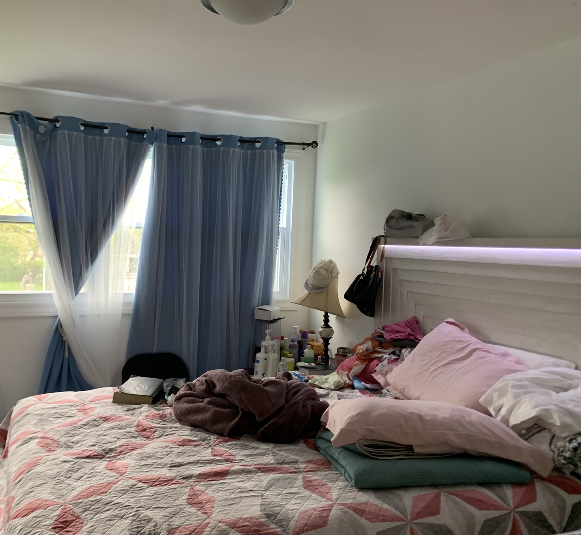 3203 Oak Court, Hazel Crest, IL 60429