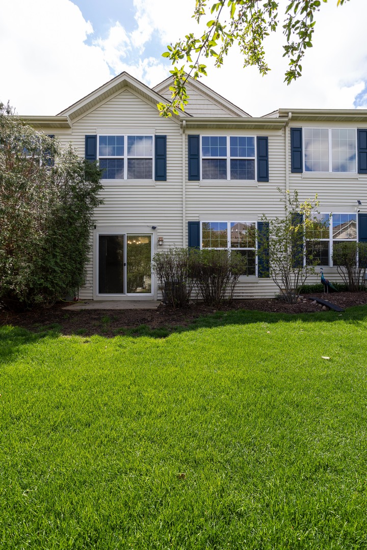 11965 Brunschon Lane, Huntley, IL 60142