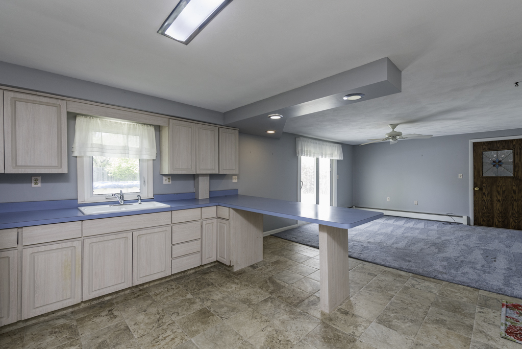 812 Geddes Court, Winthrop Harbor, IL 60096