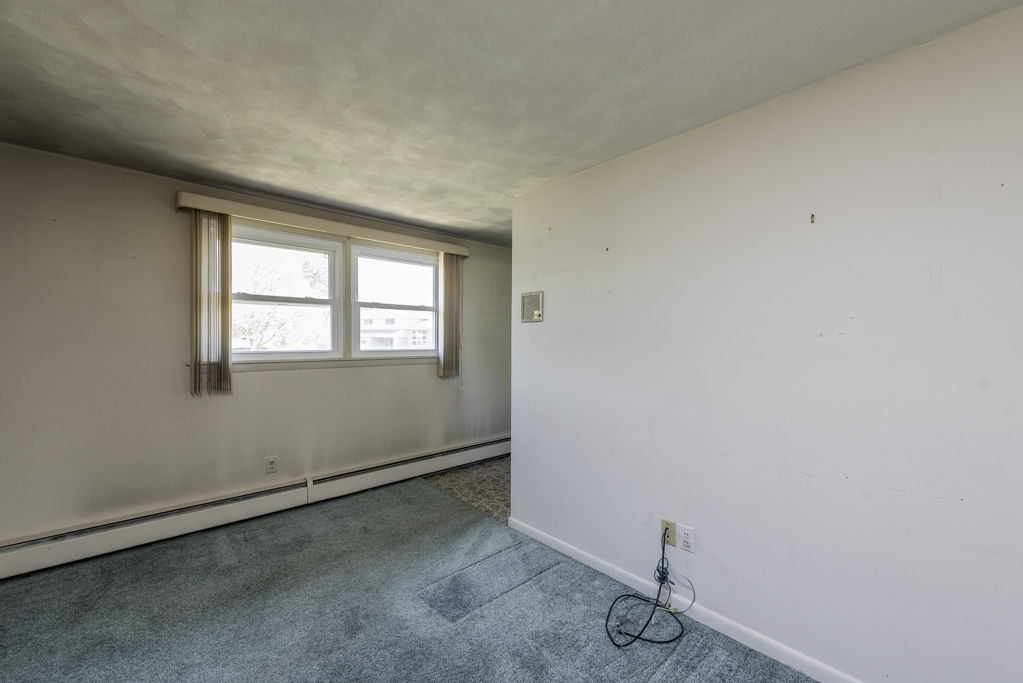 812 Geddes Court, Winthrop Harbor, IL 60096